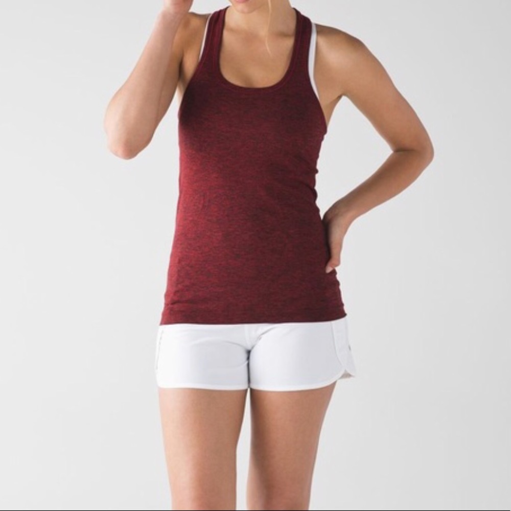 Lululemon Swiftly Tech Rackerback - size 6
